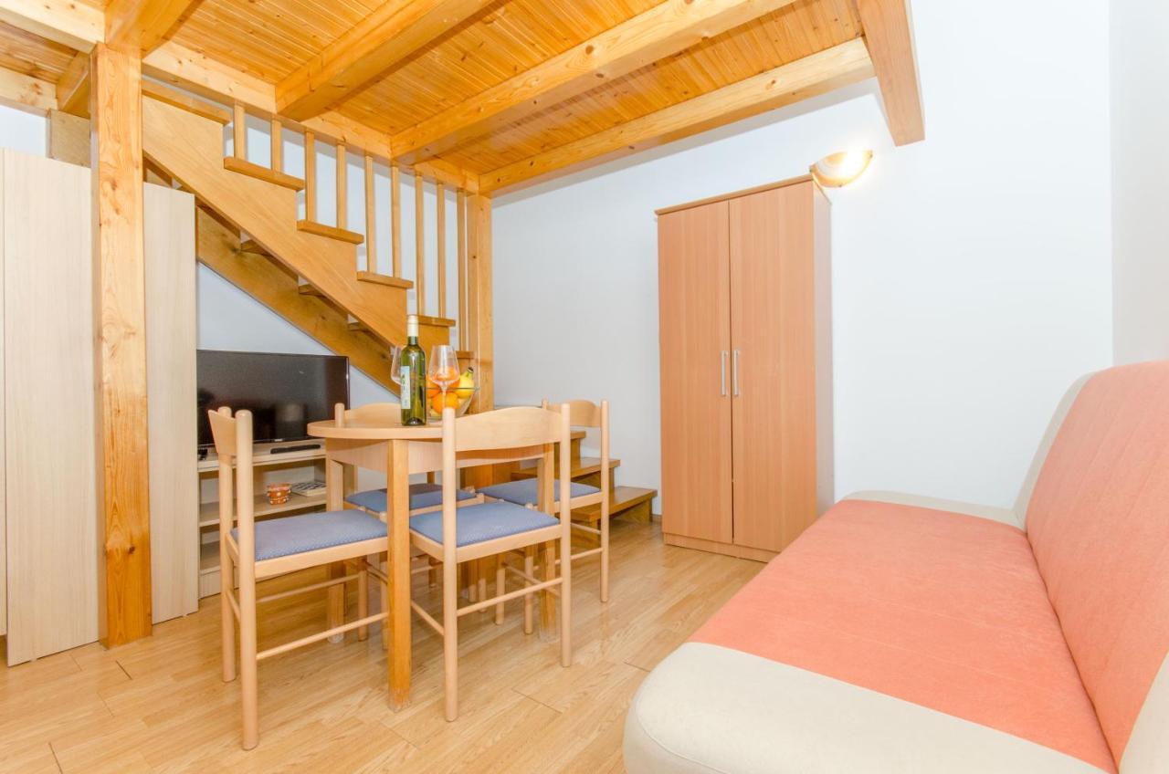 Knezovicapartments Živogošće Eksteriør bilde